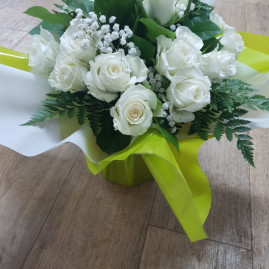 bouquet bulle de roses couleur au choix